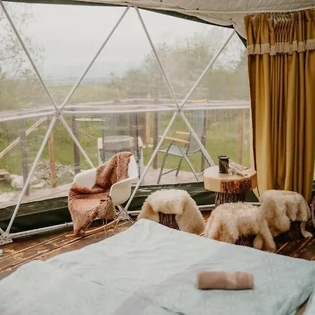 Wild Glamping Liptov 豪华帐篷